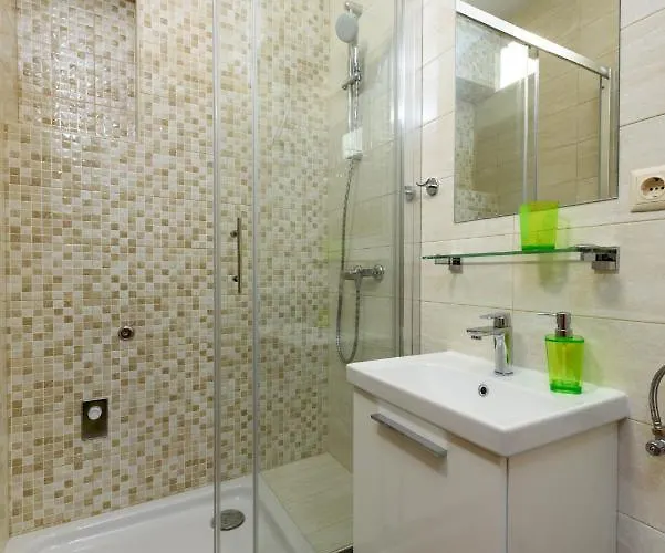 Tatinja A5-6 Apartamento Trogir